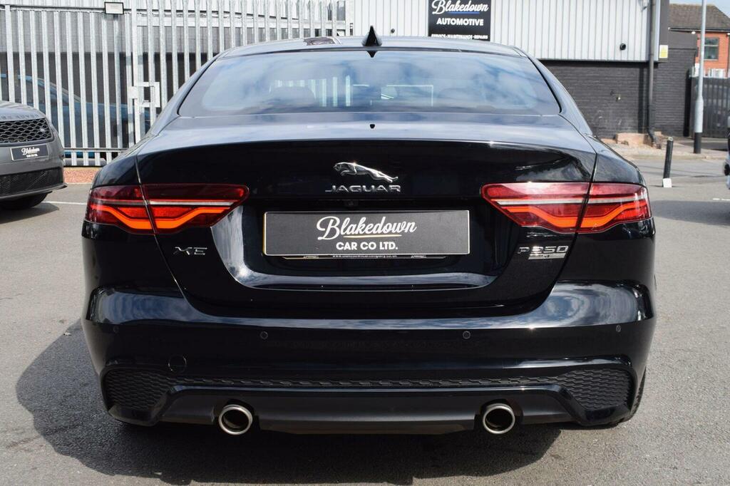 Jaguar XE Saloon 2.0 P250i R-dynamic Se Euro 6 Ss BU69YUR Black #6