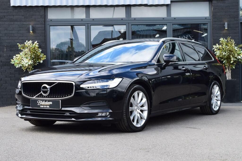 Volvo V90 Estate 2.0 D4 Momentum Pro Euro 6 Ss Black