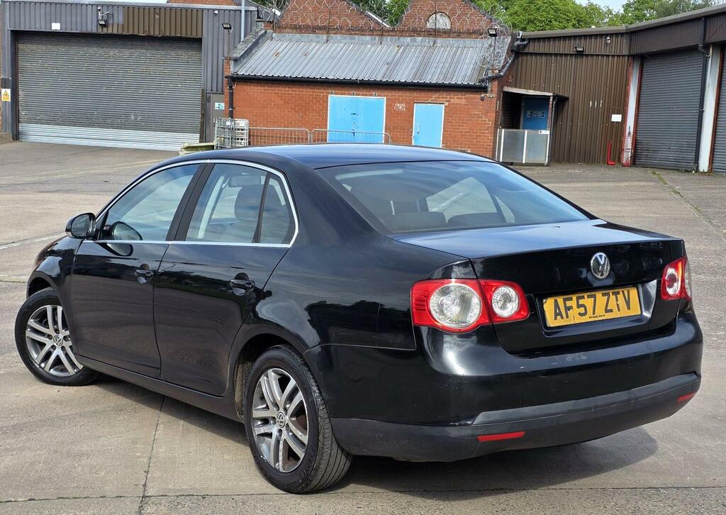 Volkswagen Jetta Silver #9