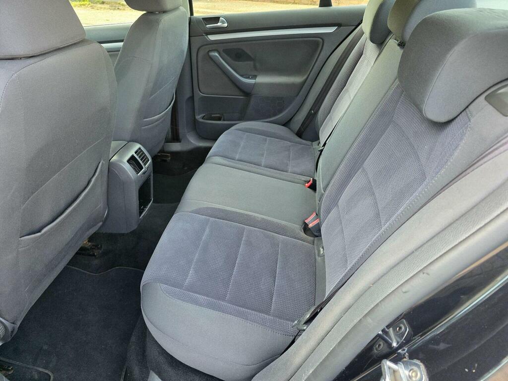 Volkswagen Jetta Silver #19
