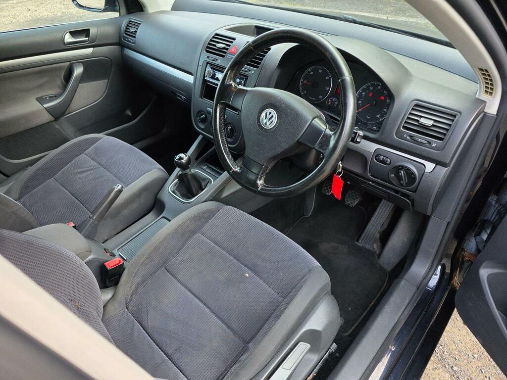 Volkswagen Jetta Silver #3