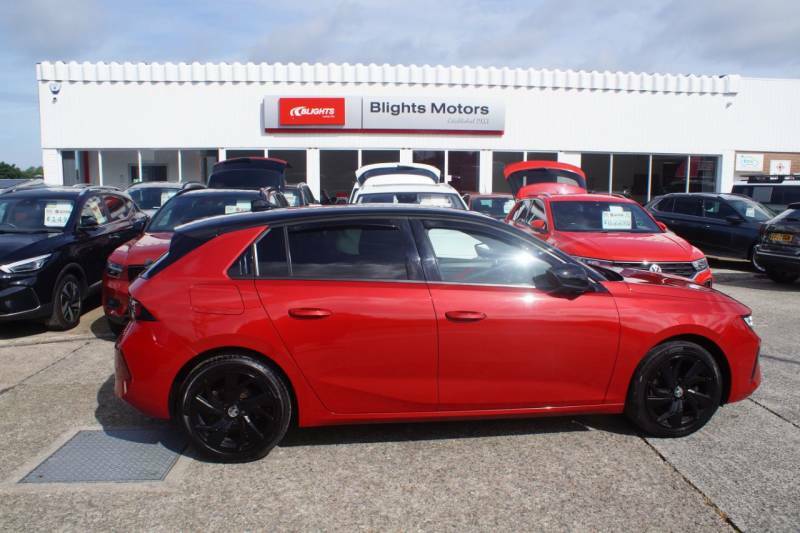 Vauxhall Astra 1.5 Turbo D Gs Line AO72SXR Red #2