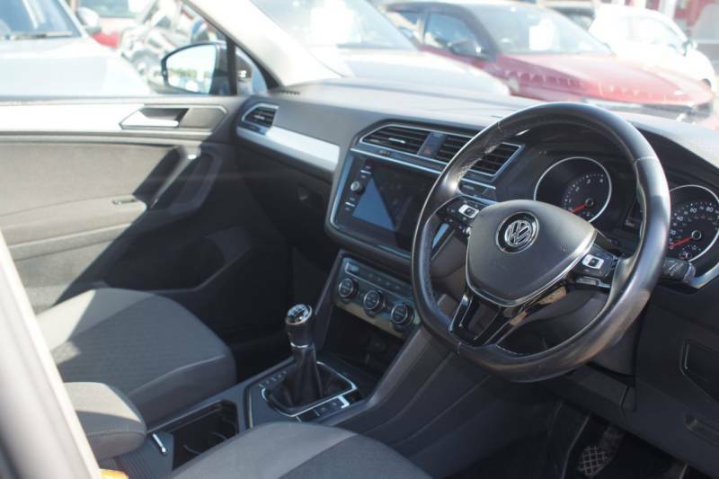 Volkswagen Tiguan 1.5 Tsi Evo 150 Match - 2020 20 SP20UZY Black #2