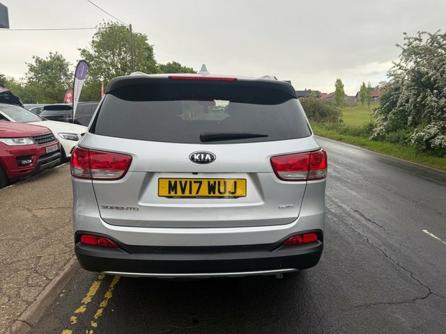 Kia Sorento 2.2 Crdi Kx-2 Suv Awd Euro 6 S MV17WUJ Silver #6