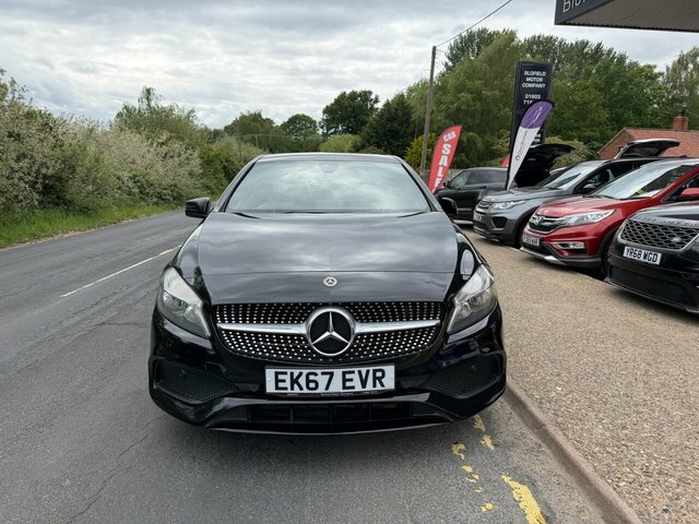 Mercedes-Benz A Class 1.5 A180d Amg Line Hatchback 7G-dct Eur EK67EVR Black #2
