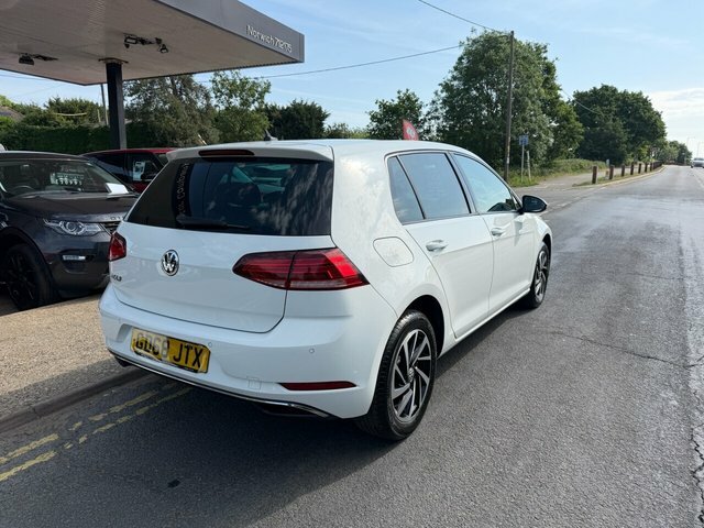 Volkswagen Golf 1.6 Tdi Match Hatchback Euro 6 GD68JTX White #5