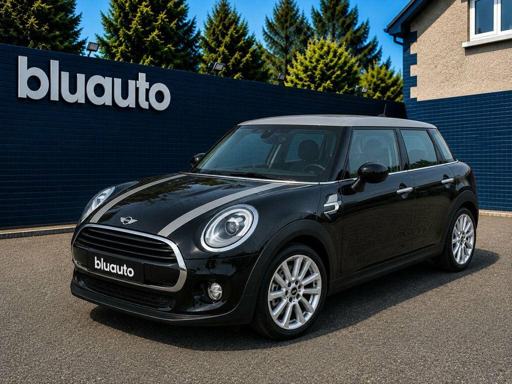 Mini Hatch 1.5L Cooper Seven Black