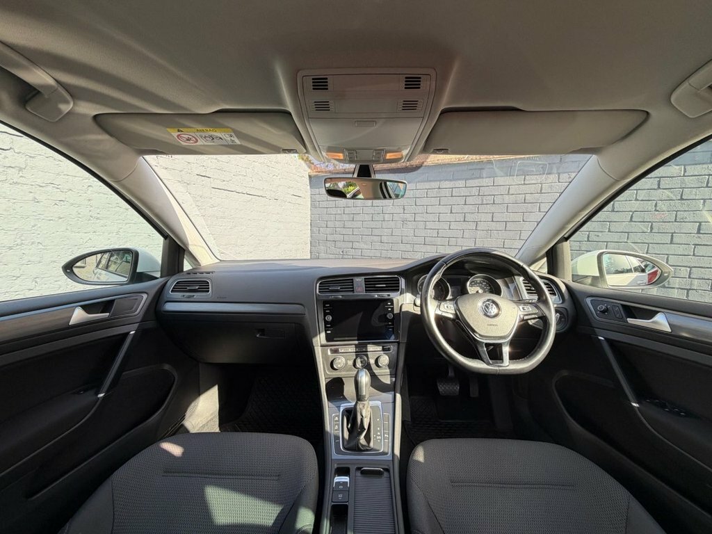 Volkswagen Golf 1.5L Match Edition AF20NCD White #2