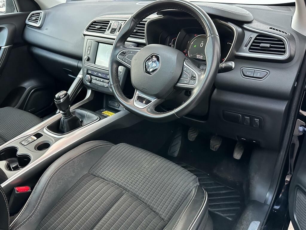 Renault Kadjar 1.2 Tce Signature Nav Euro 6 Ss SD67KRE Black #3