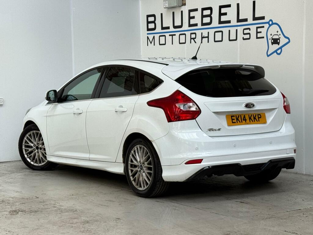Ford Focus 1.6 Tdci Zetec S Euro 5 Ss EK14KKP White #4