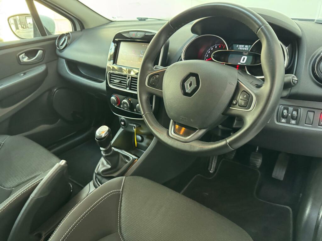 Renault Clio 1.2 Tce Dynamique Nav Euro 6 Ss ND17CKO White #3