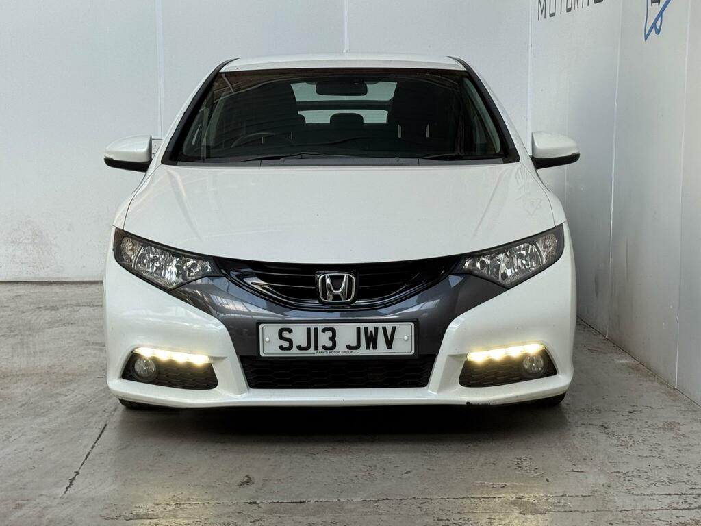 Honda Civic 1.8 I-vtec Es Euro 5 Ss White #2