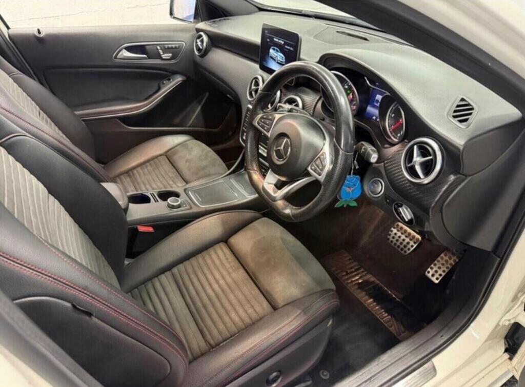 Mercedes-Benz A Class 1.5 A180d Amg Line Premium Plus 7G-dct Euro 6 S OU17NFP #4