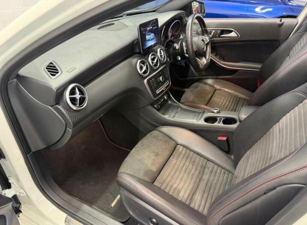 Mercedes-Benz A Class 1.5 A180d Amg Line Premium Plus 7G-dct Euro 6 S OU17NFP #5