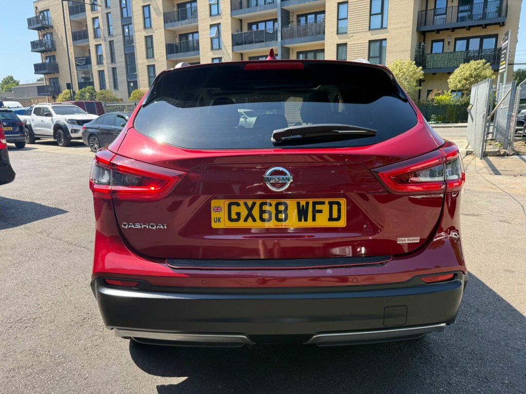 Nissan Qashqai 1.2 Dig-t N-connecta Euro 6 Ss GX68WFD Red #4