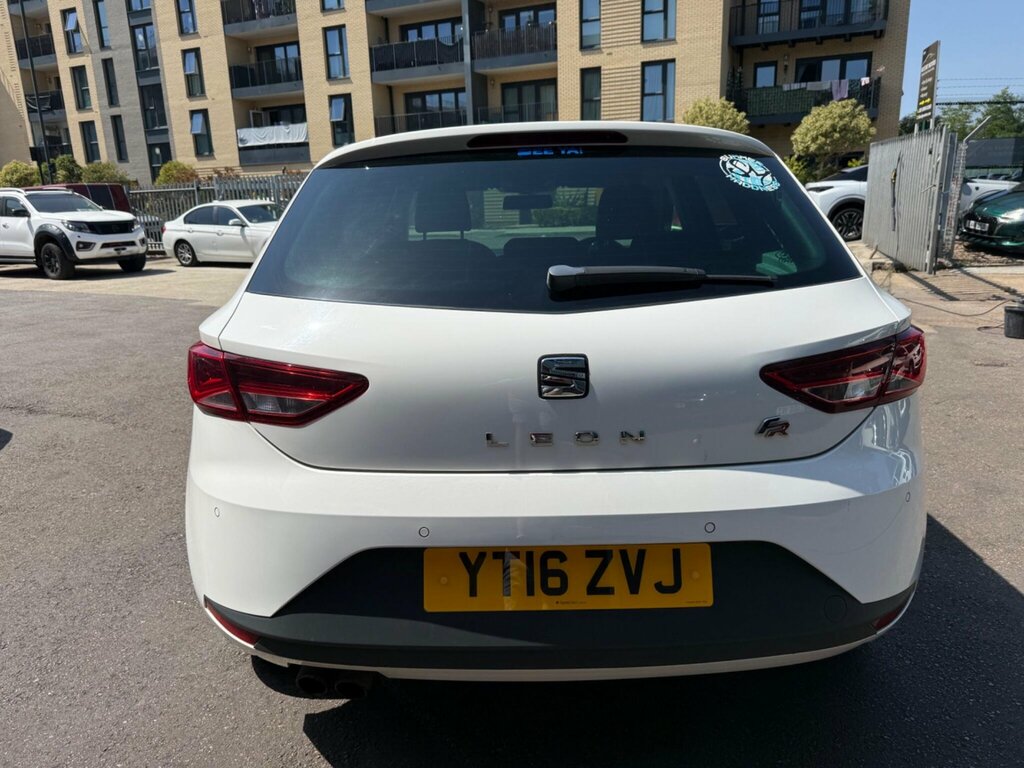 Seat Leon 1.4 Tsi Fr Black Technology Euro 6 Ss YT16ZVJ White #4