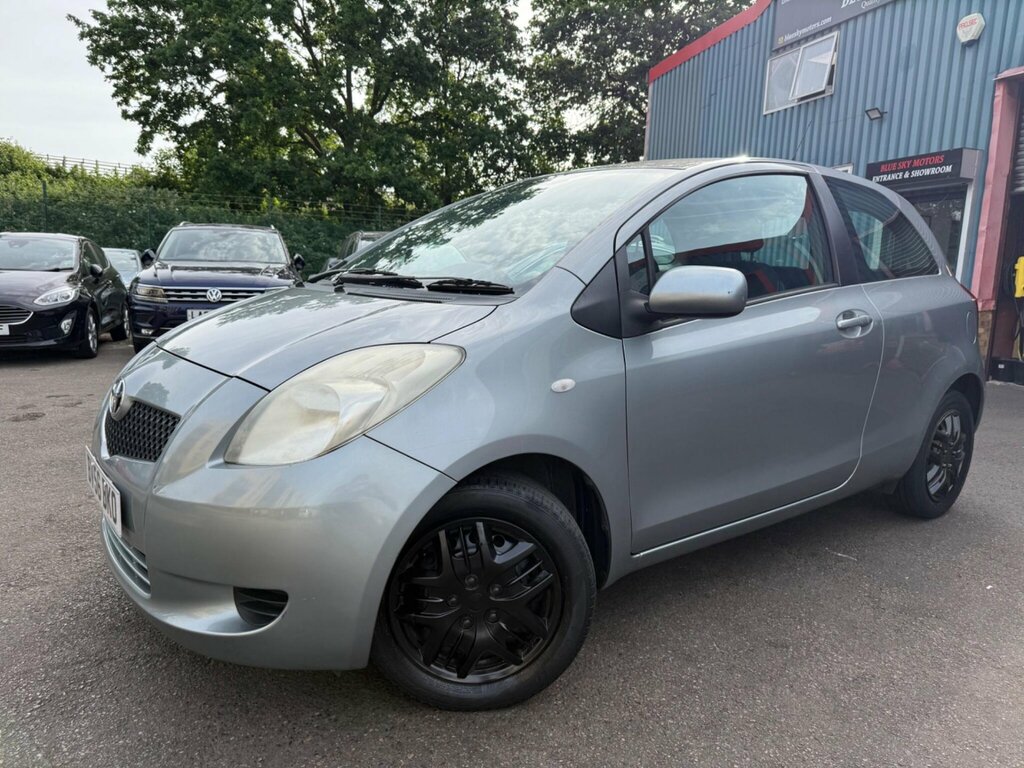 Toyota Yaris 1.3 T3 Multimode Silver