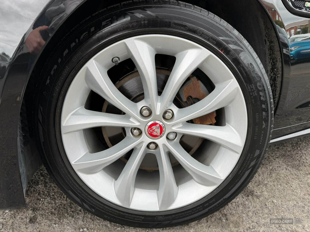 Jaguar XF 2.0D 180 R-sport XFZ939 Black #2