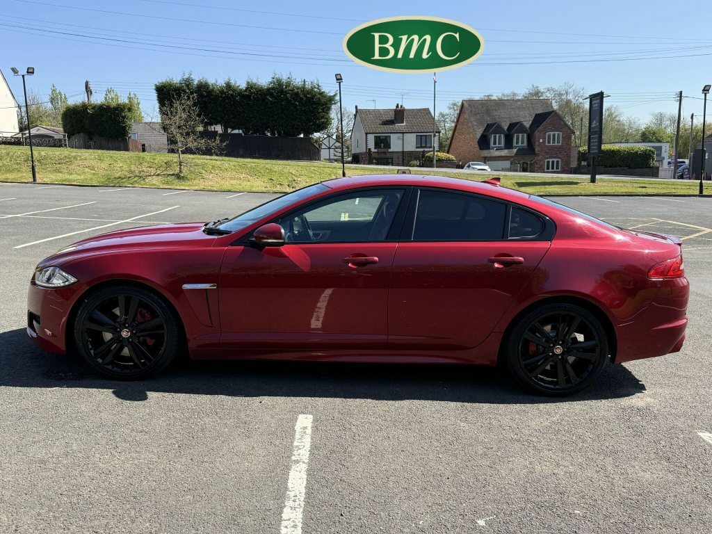 Jaguar XF 3.0D S V6 Portfolio Euro 5 S S OV64WDU Red #4