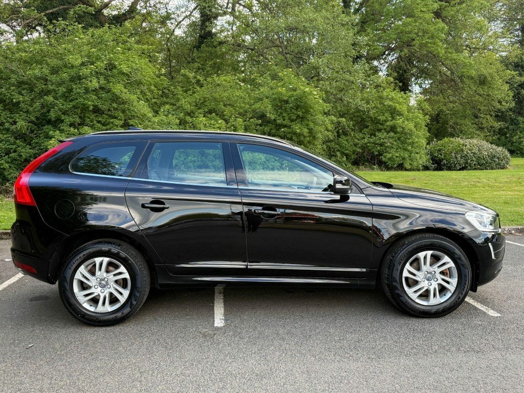 Volvo XC60 2.0 D4 Se Nav Euro 6 S S YY17HFX Black #2