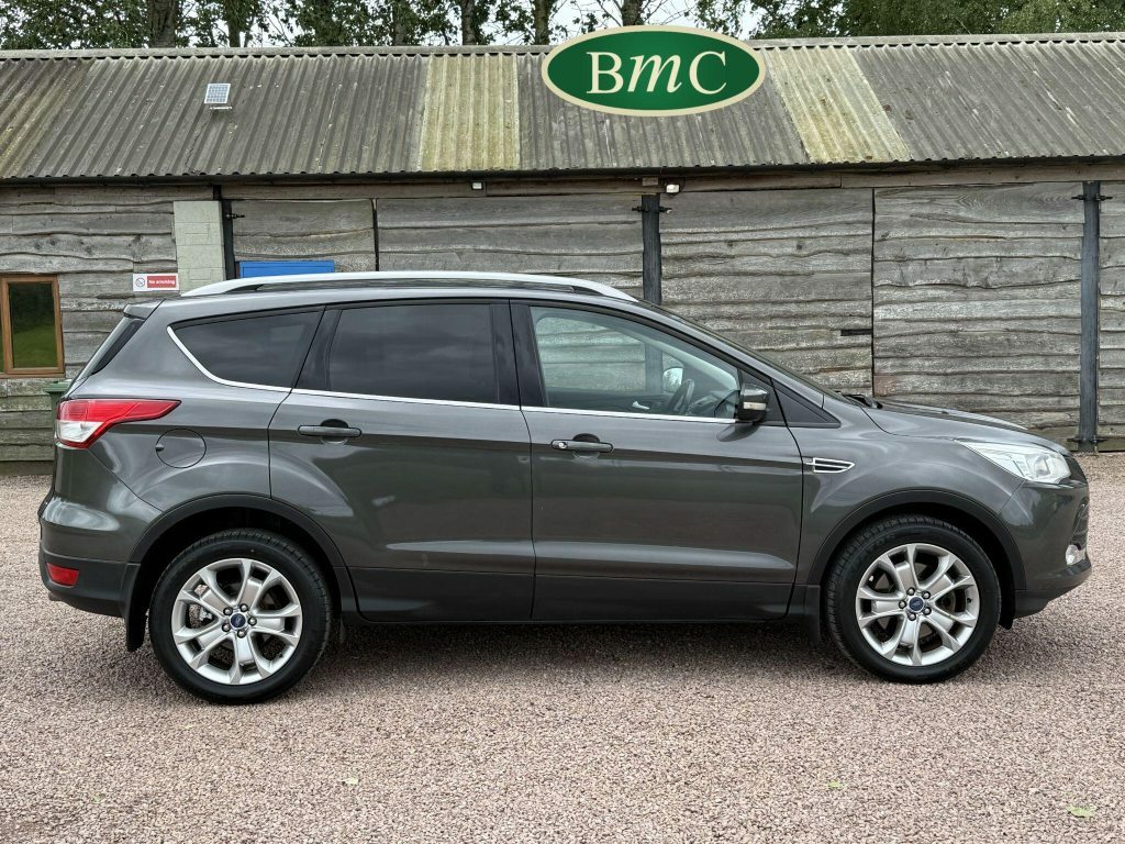 Ford Kuga 2.0 Tdci Zetec Awd Euro 6 S S RX15FKD Grey #2