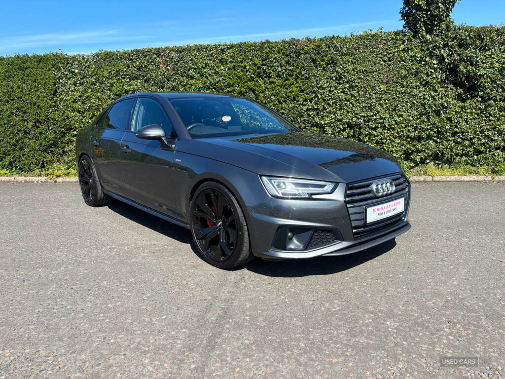 Audi A4 40 Tdi S Line S Tronic YH68MJZ Grey #3
