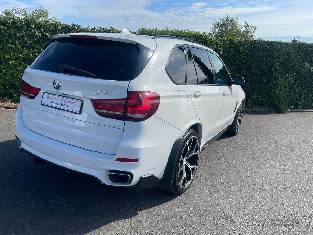 BMW X5 Xdrive30d M Sport SD65YGN White #3