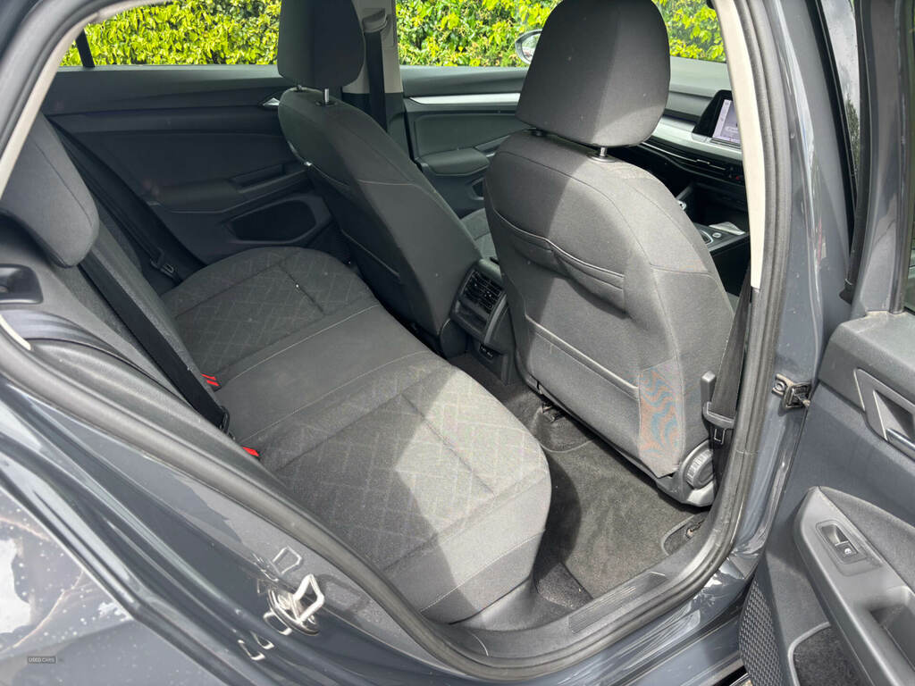 Volkswagen Golf 2.0 Tdi Life YC72BKN Grey #6