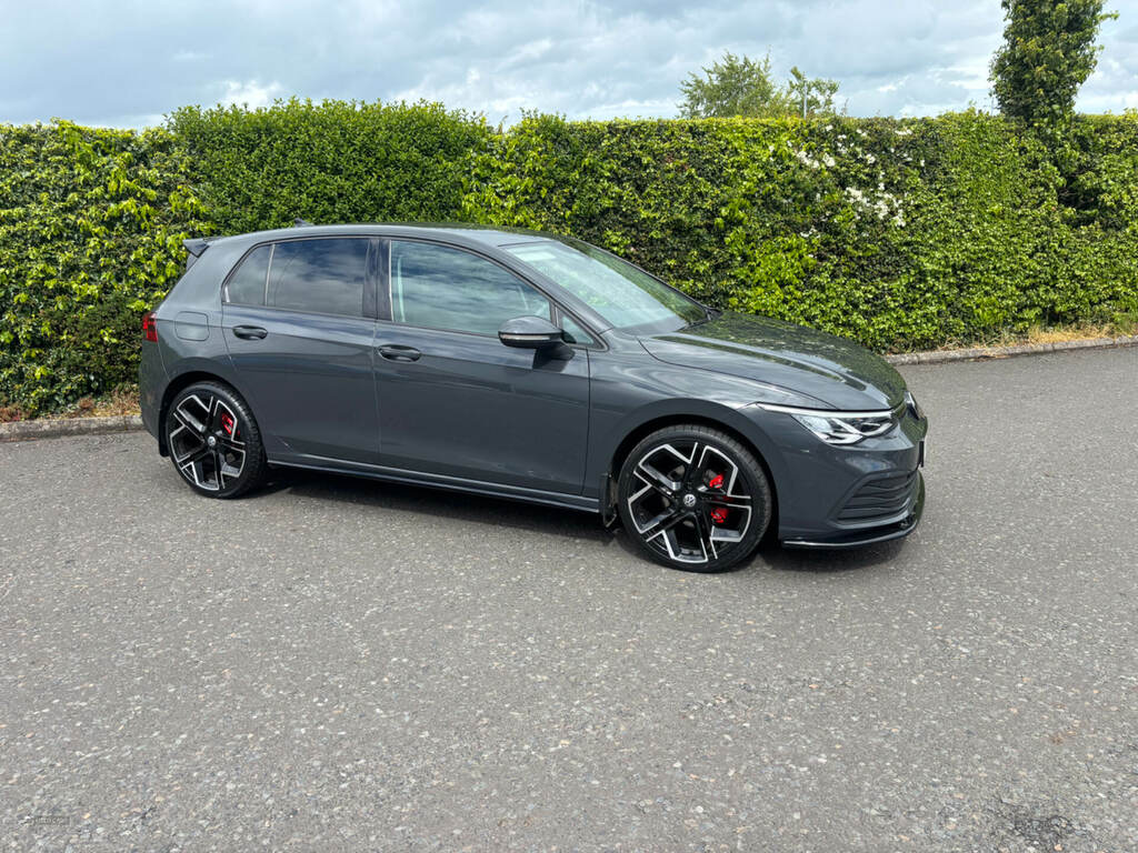 Volkswagen Golf 2.0 Tdi Life YC72BKN Grey #2