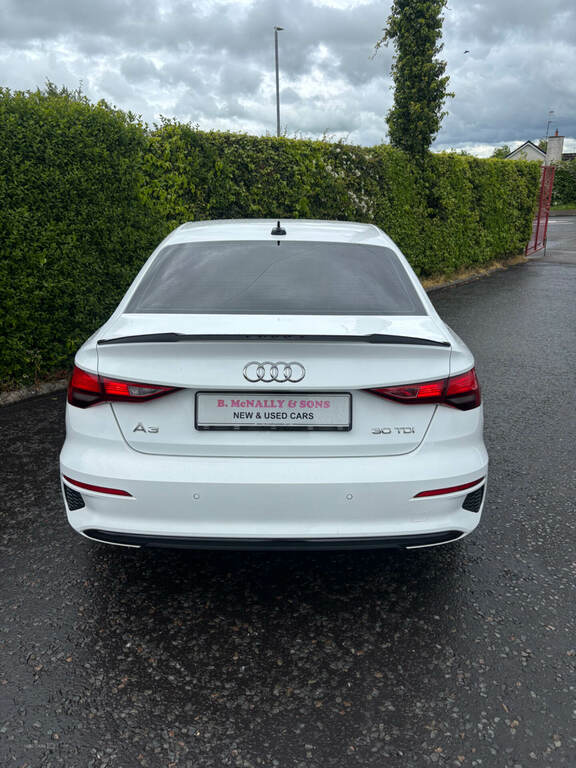 Audi A3 30 Tdi Sport YH22KOX White #3