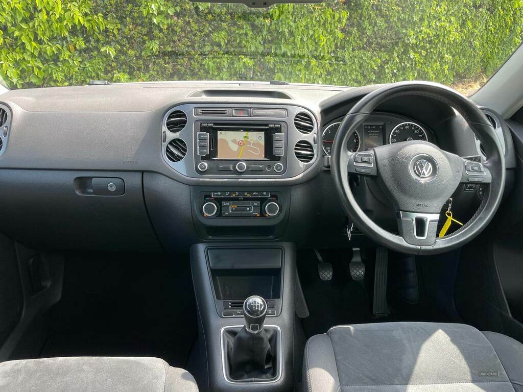 Volkswagen Tiguan 2.0 Tdi Bluemotion Tech Match 2Wd GF15OYM White #5