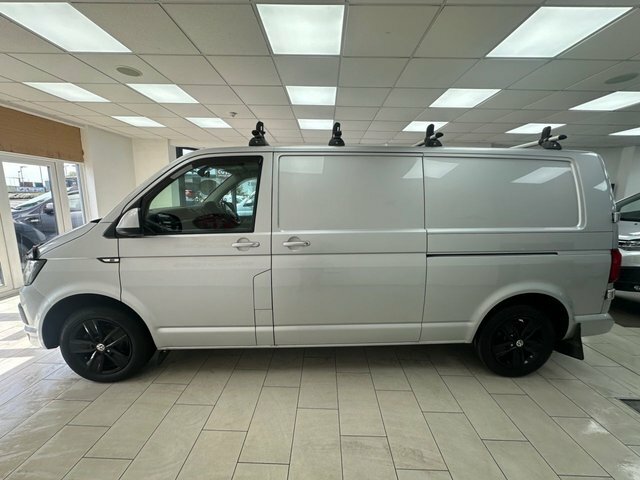Volkswagen Transporter 2.0 Tdi T32 Bluemotion Tech Highline Panel Van NL66HVJ Silver #5