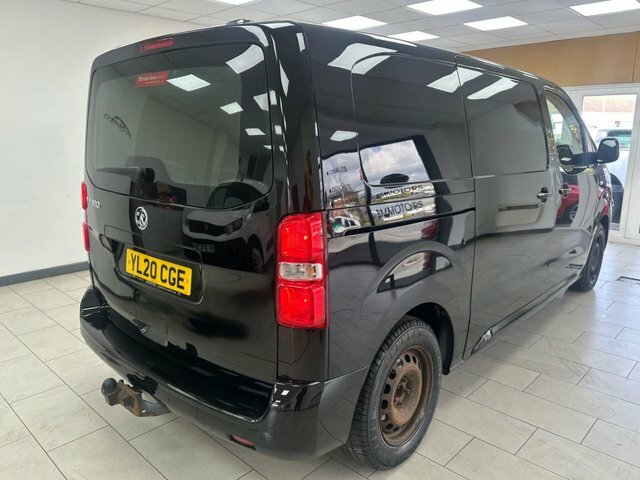 Vauxhall Vivaro 1.5 Turbo D 2700 Sportive Panel Van Man YL20CGE Black #4