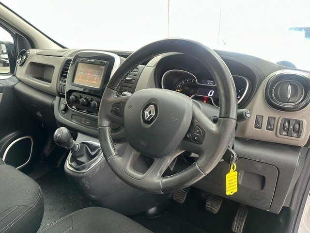 Renault Trafic 1.6 Dci 27 Sport Nav Panel Van S MT66NUJ White #3