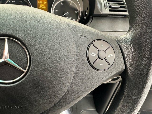 Mercedes-Benz Vito 2.1 113Cdi Compact Swb Panel Van White #28