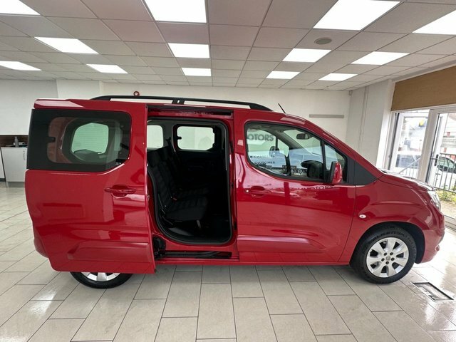 Vauxhall Combo Life 1.2 Turbo Gpf Energy Mpv Euro 6 EN19DGU Red #3