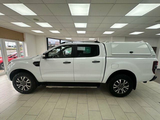 Ford Ranger 2.0 Ecoblue Wildtrak Pickup Double Cab AK21TKN White #5