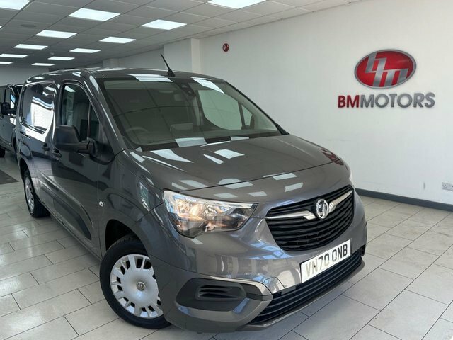 Vauxhall Combo 1.5 Turbo D 2300 Sportive Crew Van Double Cab Grey