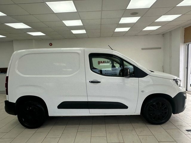 Peugeot Partner 1.5 Bluehdi 1000 Professional Standard Panel Van 5 MJ20EHB White #2