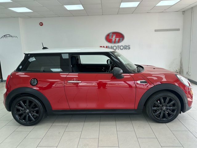 Mini Hatch 2.0 Cooper Sd Hatchback Euro 6 YH66BZC Red #2