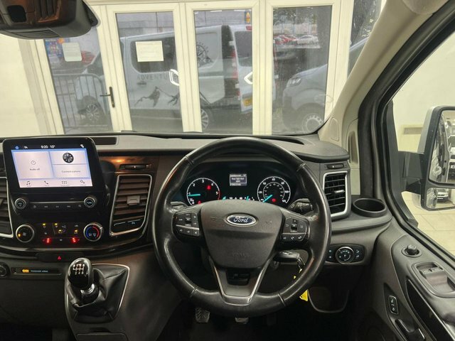 Ford Transit Custom 2.0 320 Ecoblue Limited Crew Van Double Cab Di BP68SHJ Silver #4