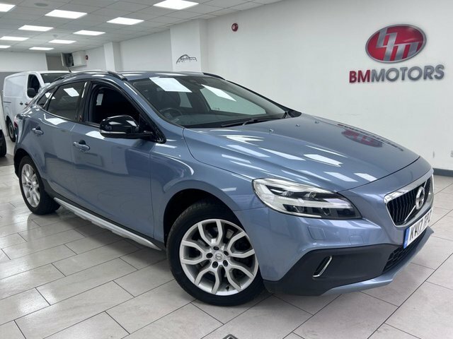 Volvo V40 Cross Country 2.0 D3 Pro Hatchback Euro 6 S S Blue
