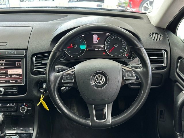 Volkswagen Touareg 3.0 Tdi V6 Bluemotion Tech Escape Suv T FJ16YOD Black #3