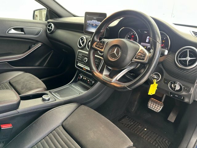 Mercedes-Benz A Class 1.5 A180d Amg Line Hatchback 7G-dct Eur GX18JTY Blue #3