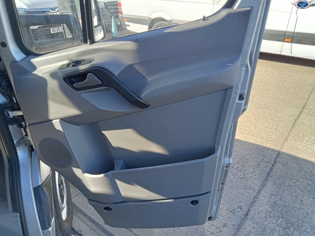 Mercedes-Benz Sprinter 2.1 314 Cdi, Luton 2017 G17OBL Silver #6