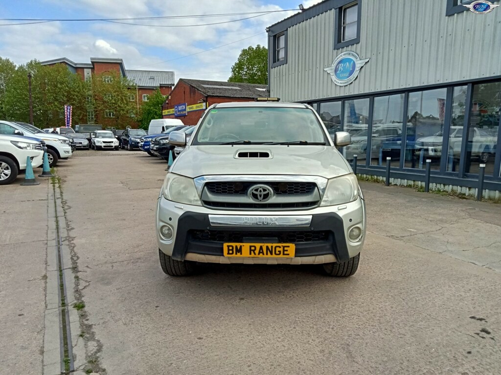 Toyota HILUX 3.0 D-4d Invincible 2010 Silver #3