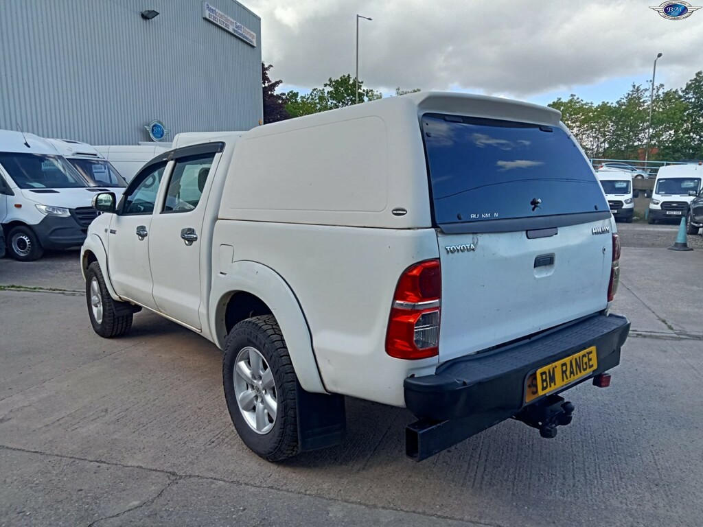 Toyota HILUX 2.5 D-4d Hl2 2011 White #5