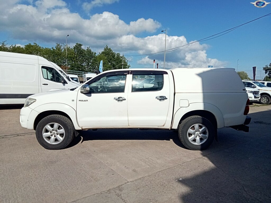 Toyota HILUX 2.5 D-4d Hl2 2011 White #4