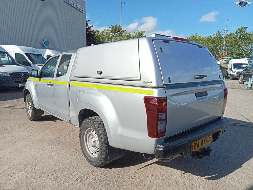 Isuzu D-Max 1.9 Td Utility 2019 Silver #5