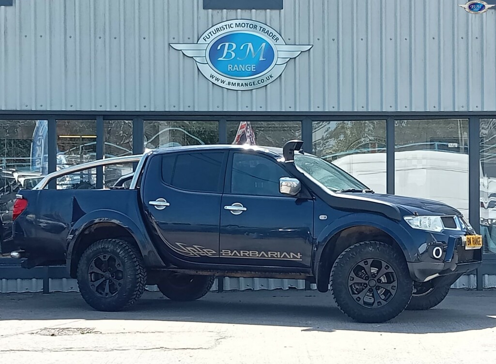Mitsubishi L200 2.5 Di-d Barbarian 2010 Blue